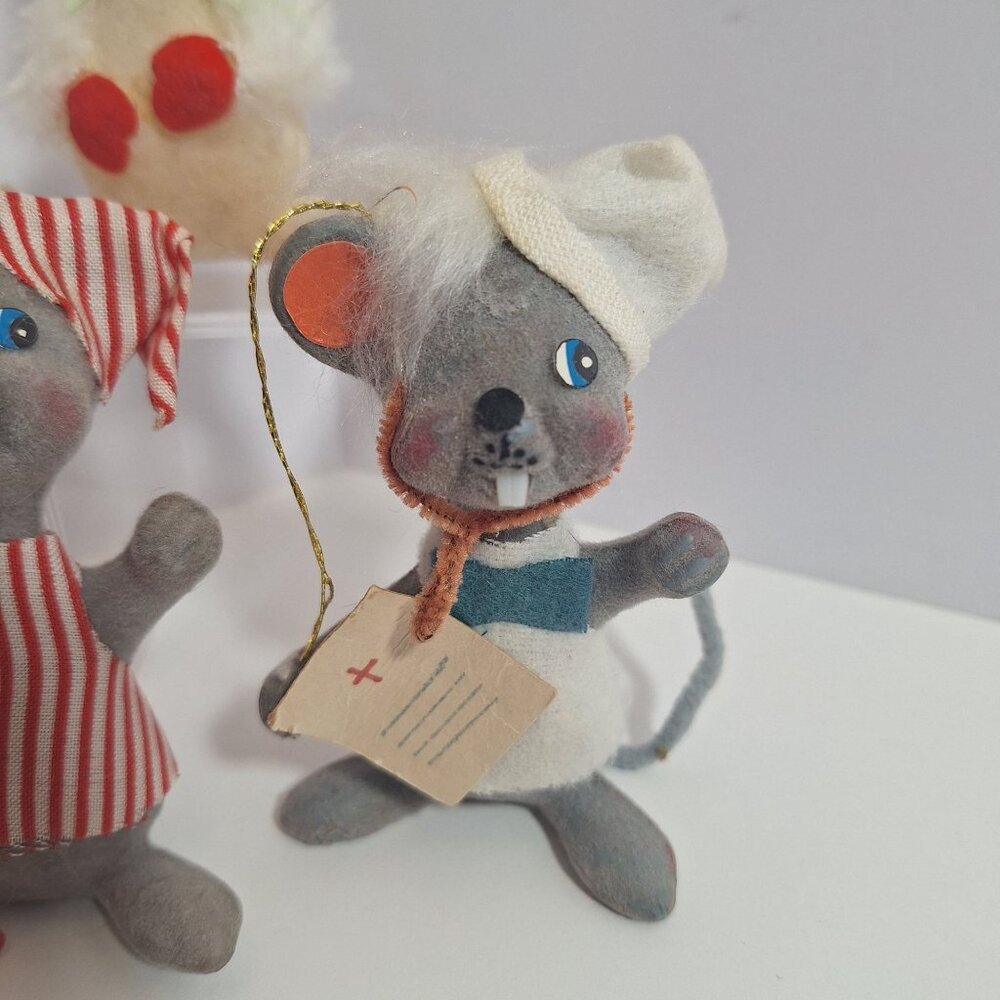 3 Vtg Flocked Mouse Mice Lot 4" Christmas Ornaments White Gray Nurse Adorable! - Picture 2 of 11